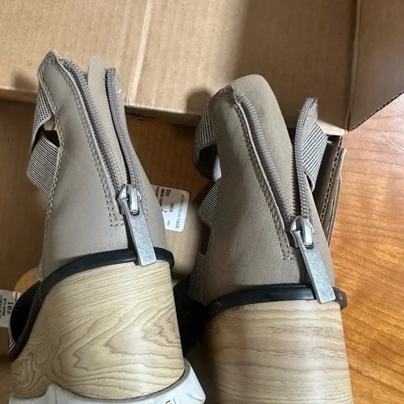 Sorel Tan and Gray Joanie III Sport Strap Wedge Sandal - Picture 4 of 9